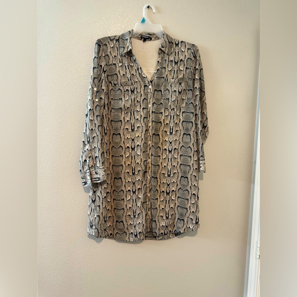 Express Black and Gray Snake Print Button-Down Shirt